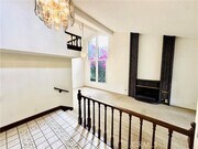 Photo - 1592 Rosewood St