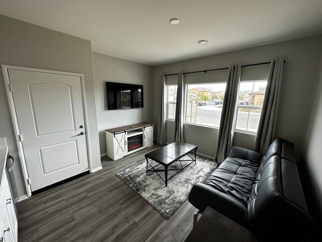 Photo - 26796 Baneberry Ct