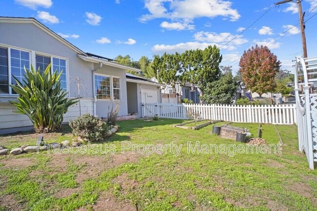 Photo - 5960 Nagel St