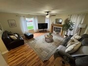 Living room - 1139 Thomas Ave Townhome
