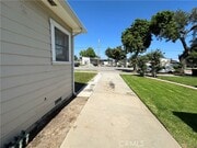 Photo - 210 S Bush St