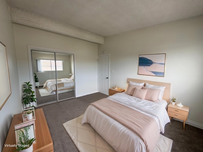 Photo - Cliff Manor Apartments