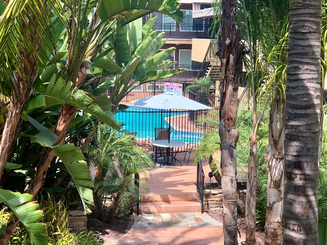 Photo - 4735 W Broadway Unit Studio