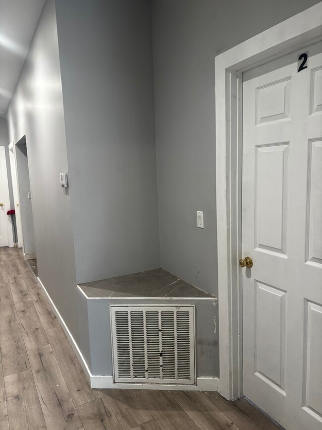 Hallway - 1726 W 22nd St