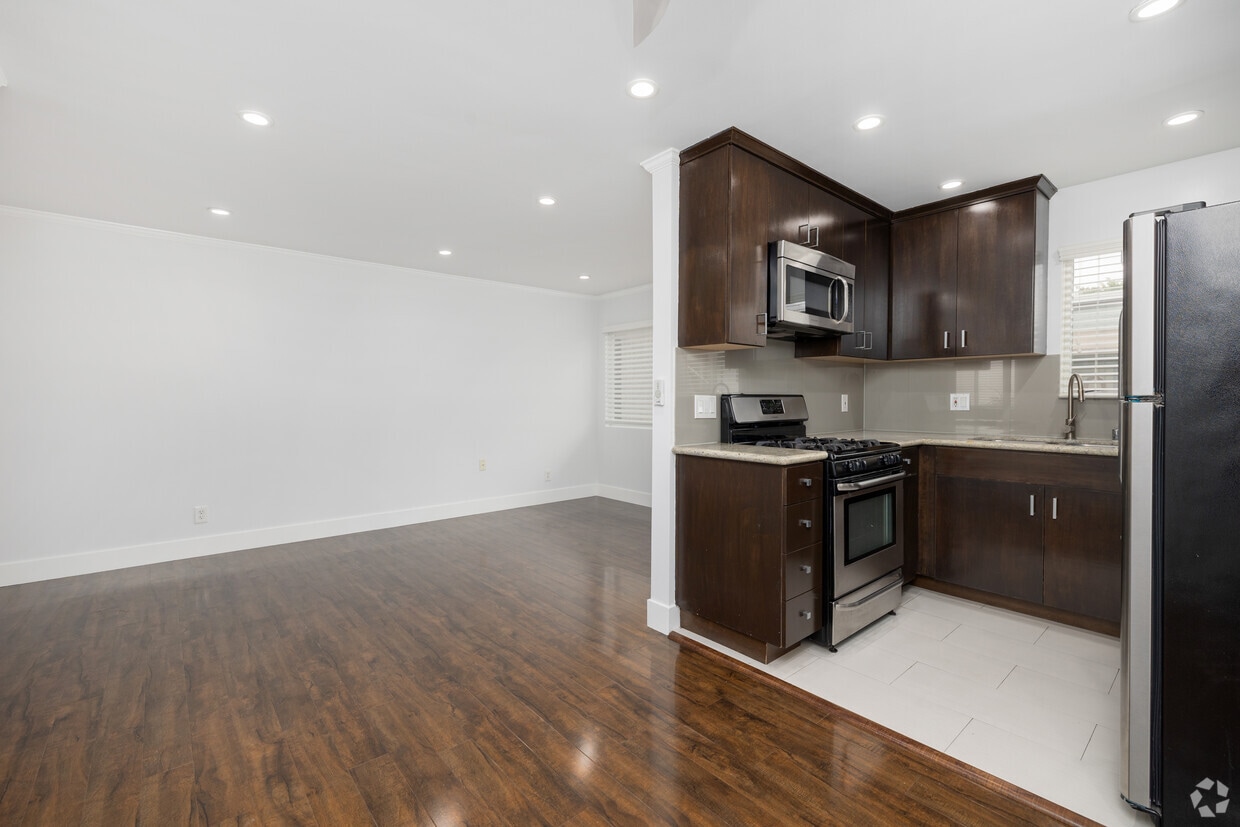 Floor Plan - Apartment 20