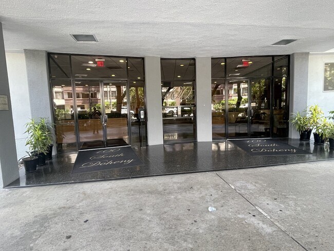 Photo - 100 S Doheny Dr Unit 100 South Doheny 313