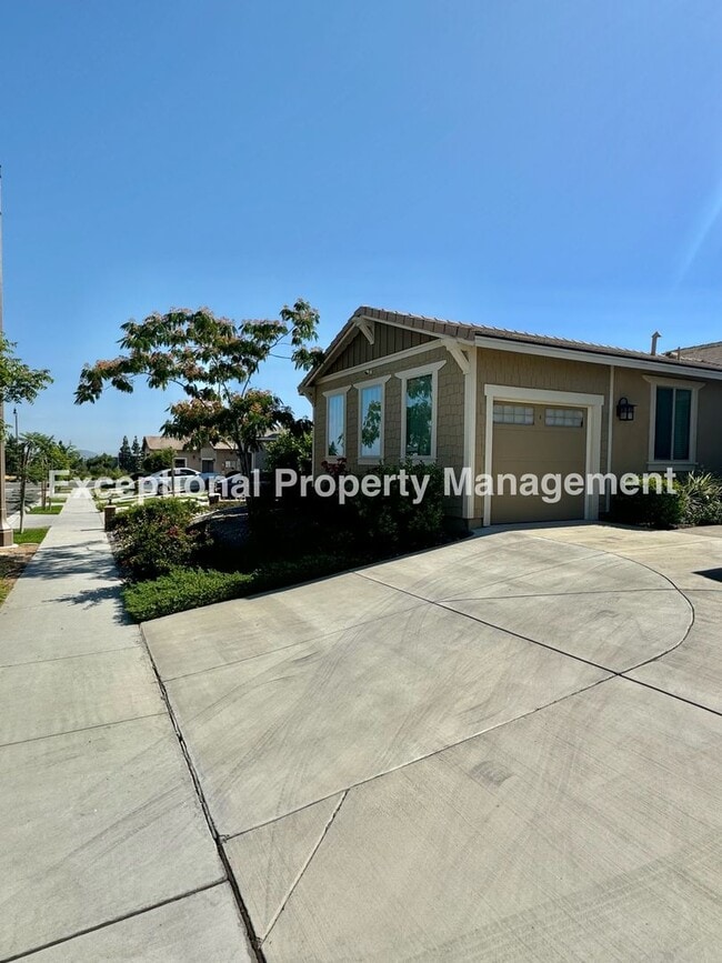 1 bed 1 bath ADU - 1 bed 1 bath ADU House