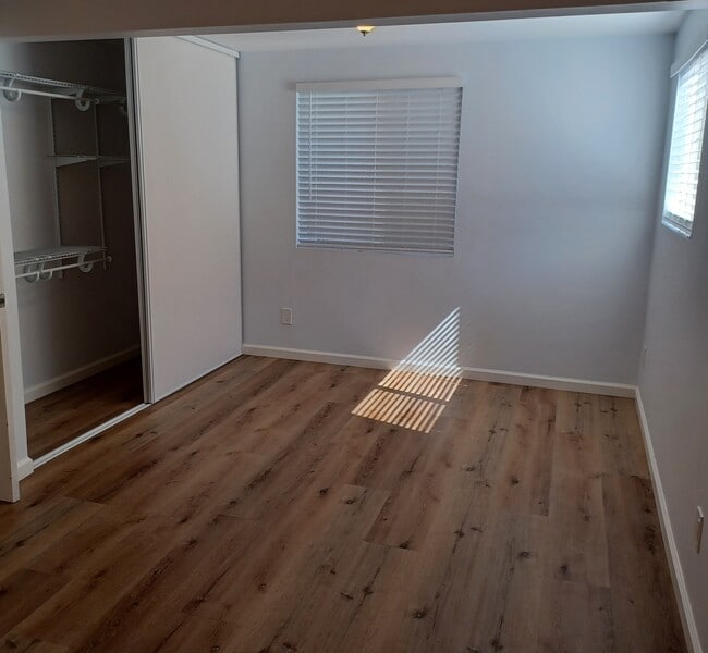 Large Bedroom - 751 Jewell Dr Unit A