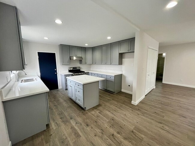 GUZ/MOSF - GUZ/MOSF Apartment Unit 15332