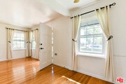 Photo - 2468 Glencoe Ave