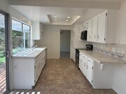 Photo - Spacious 5 bedroom 2 1/2 bathroom Westpark... House