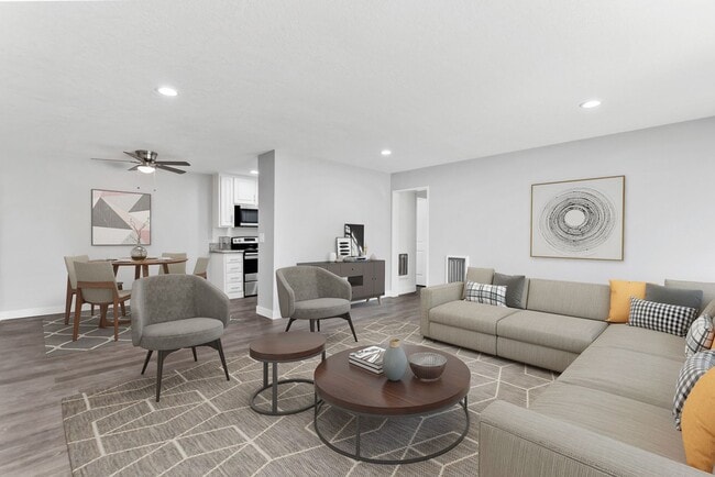 Photo - Lakewood Colony Apartments