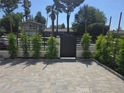 Photo - 8613 Oakdale Ave