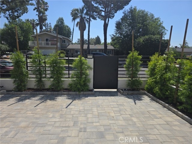 Photo - 8613 Oakdale Ave
