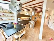 Photo - 3159 Hutchison Ave