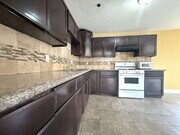 Photo - 9011 Orchard Ave