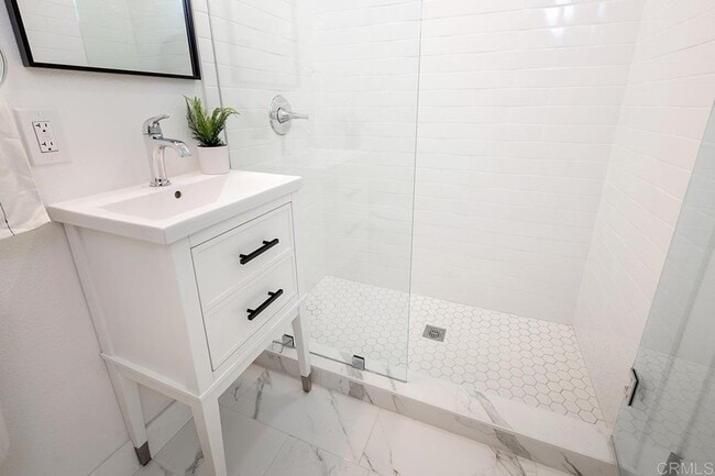 Photo - 8715 Potrero St