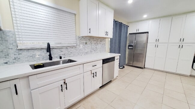 Photo - 6342 Plaza Cuernavaca