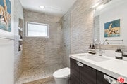 Photo - 1145 Larrabee St Condo Unit 19