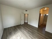 Photo - 910 Timberwood