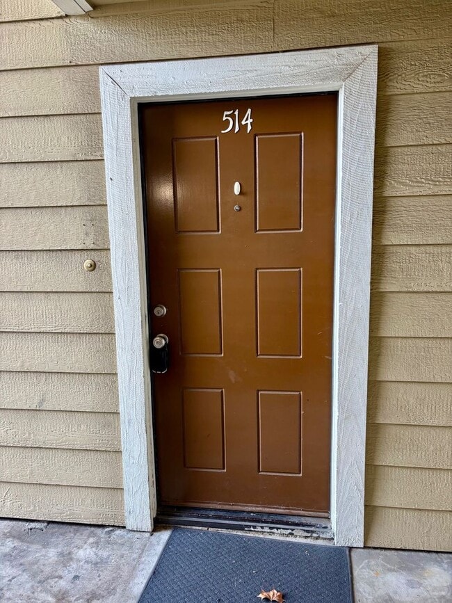 Photo - 514 Derby Rd