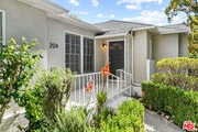 Photo - 2124 Hillsboro Ave