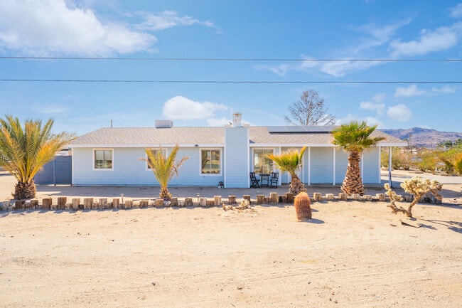 Photo - 72847 Desert Trail Dr