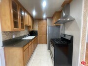 Photo - 1126 N Formosa Ave Condo Unit 7