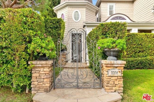 Photo - 7391 W Coastal View Dr