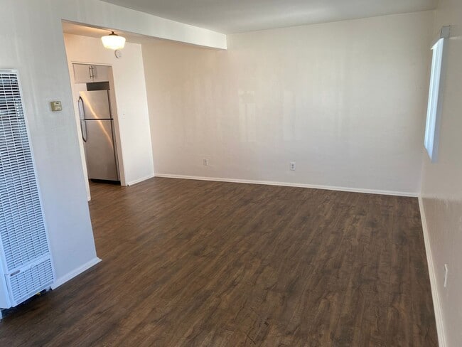Photo - 2300 Chatsworth Blvd
