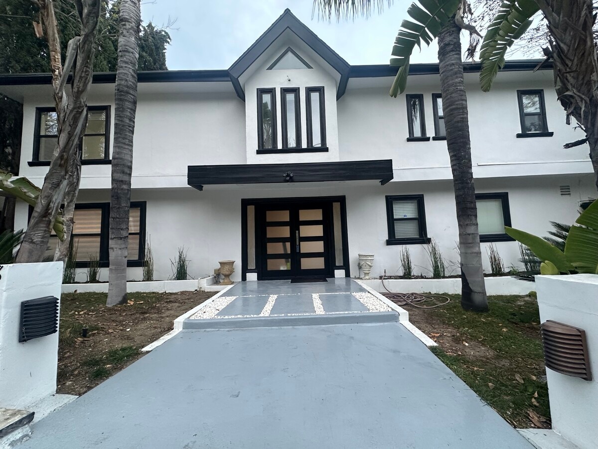 Photo - 5128 Llano Dr