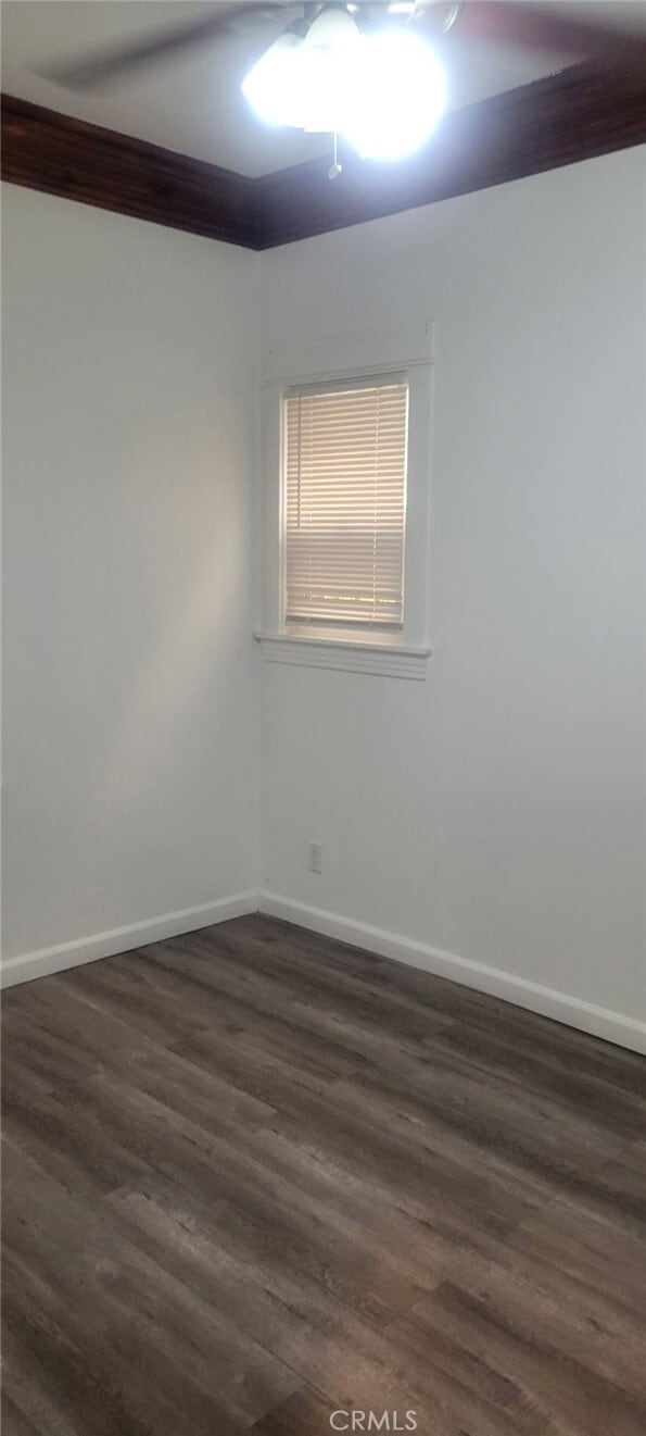 Photo - 836 W 40th Pl