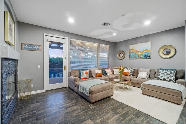 Fallbrook Short-Term Lease Apartments