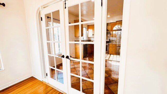 Photo - 1609 1/2 S Sierra Bonita Ave Unit 1609 1.2