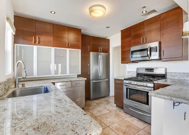 Photo - 2136 7th Ave