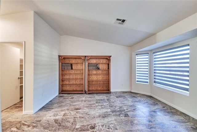 Photo - 865 Featherwood Dr