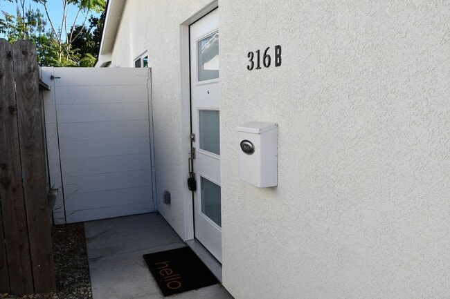 Building Photo - Parker (316) Unit Parker (316) #B