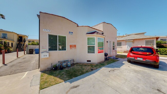 Photo - 1711-1713 Redondo Blvd Unit 1713