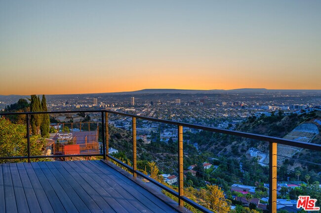 Photo - 2169 Hercules Dr House