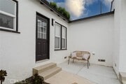 Photo - 6438 Lindley Ave
