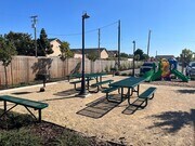 Photo - 575 E Newlove Dr