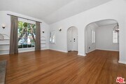 Photo - 2030 Kelton Ave