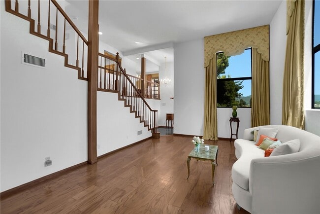 Photo - 2524 Ivan Hill Terrace