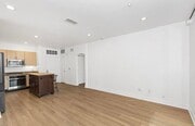 Photo - 525 Eleventh Ave Townhome