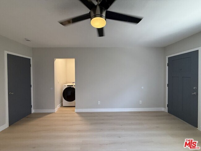 Photo - 1505 Cochran Ave Unit 1
