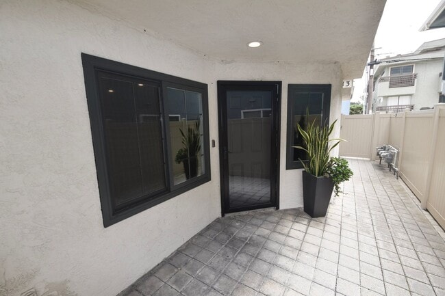 Photo - 215 Elm Ave Unit Long Term Unfurnished Rental
