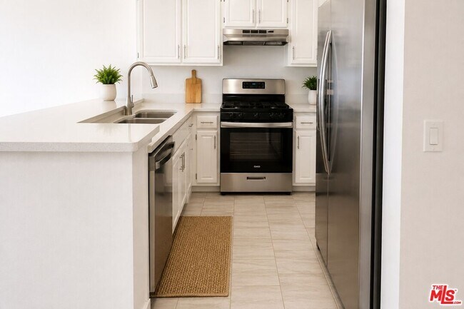 Photo - 6825 Alabama Ave Unit 311