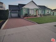 Photo - 5446 Angeles Vista Blvd