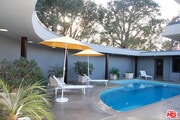 Photo - 14513 Mulholland Dr