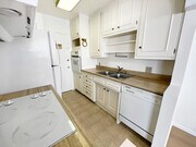 Photo - 960 Larrabee St Condo Unit 115